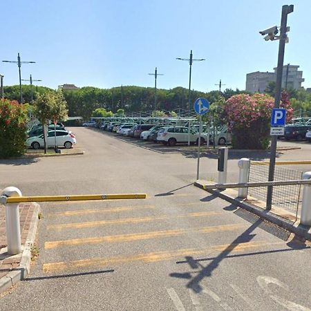 Hotel Flora Bellaria-Igea Marina Exterior foto